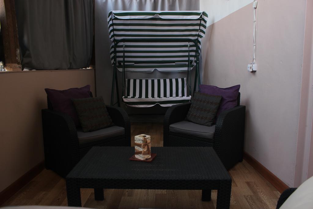 Cozy Apartment In Real Heart Of Old Tiflis Exterior foto